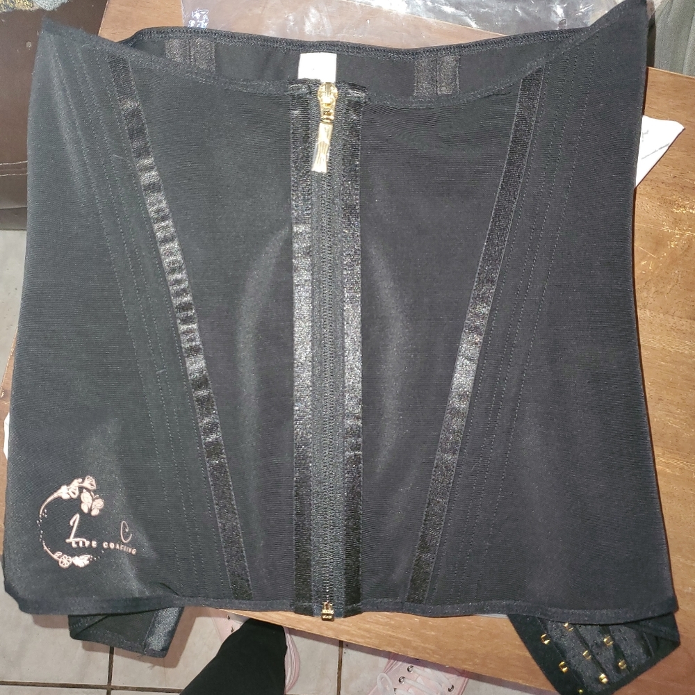 Waist Trainer - image 2